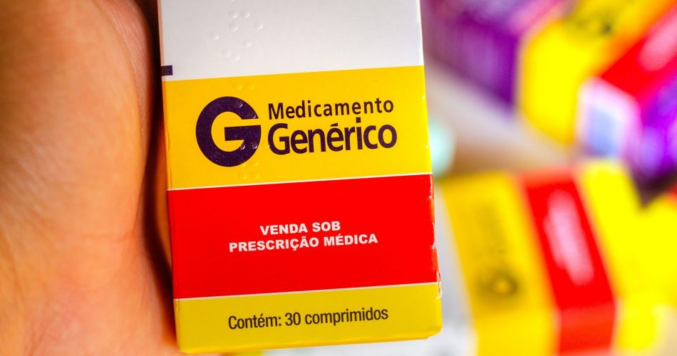 GENERICO