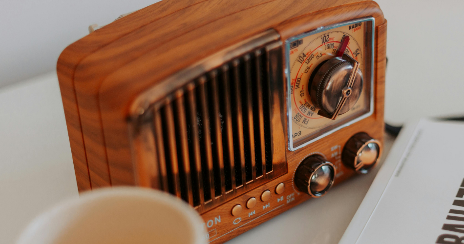 RÁDIO